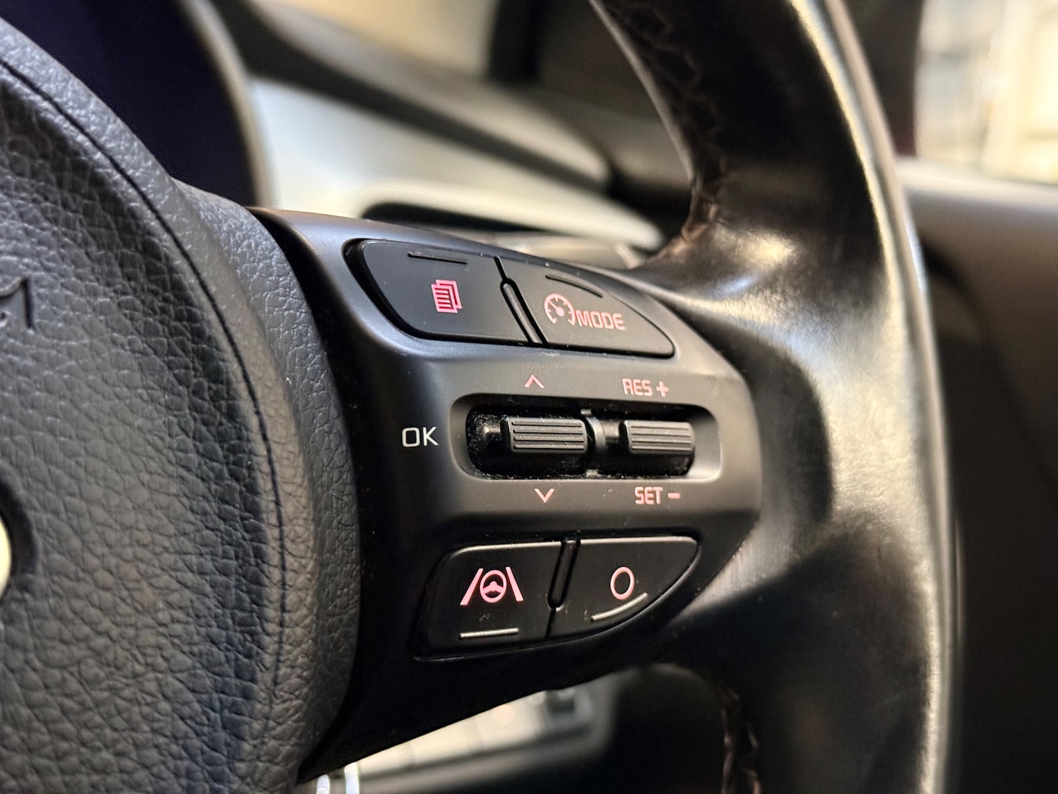 Used Kia Stonic 2020 for sale - 77408847: Photo 13