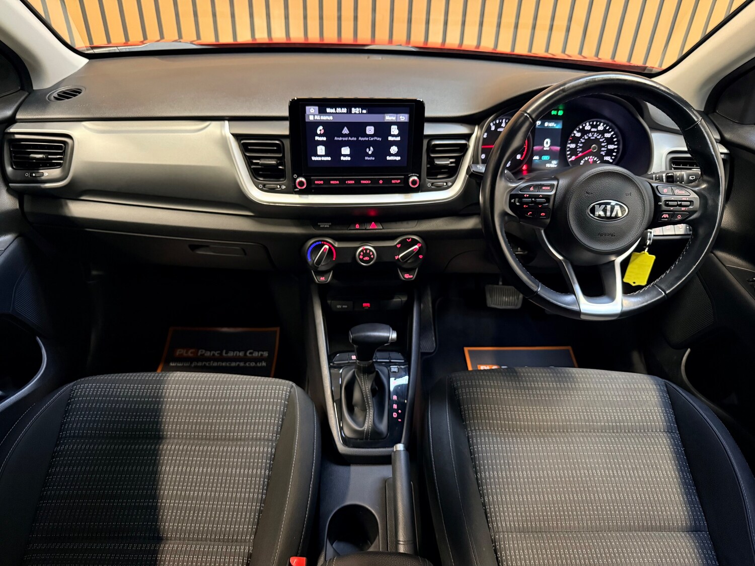 Used Kia Stonic 2020 for sale - 77408847: Photo 15