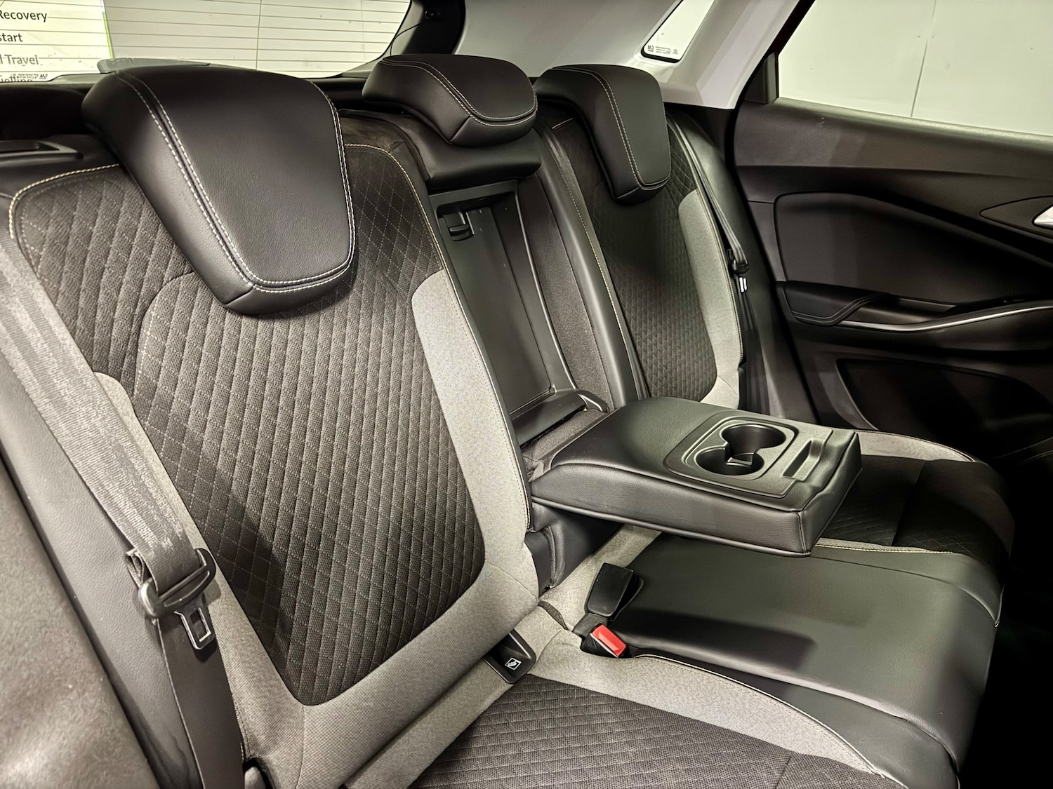 Used Vauxhall Grandland X 2018 for sale - 76565602: Photo 19