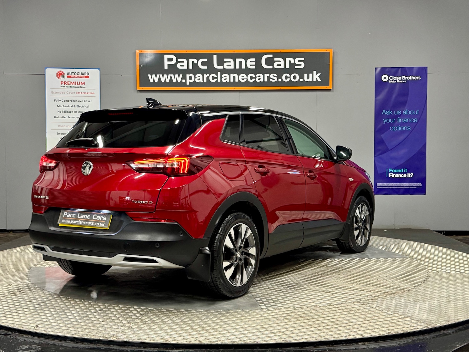 Used Vauxhall Grandland X 2018 for sale - 76565602: Photo 3