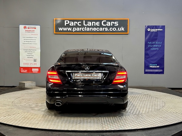 Used Mercedes-Benz C-Class 2013 for sale - 75489745: Photo 4