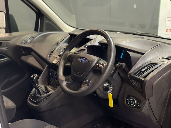Used Ford Transit Connect 2018 for sale - 76273711: Photo 11