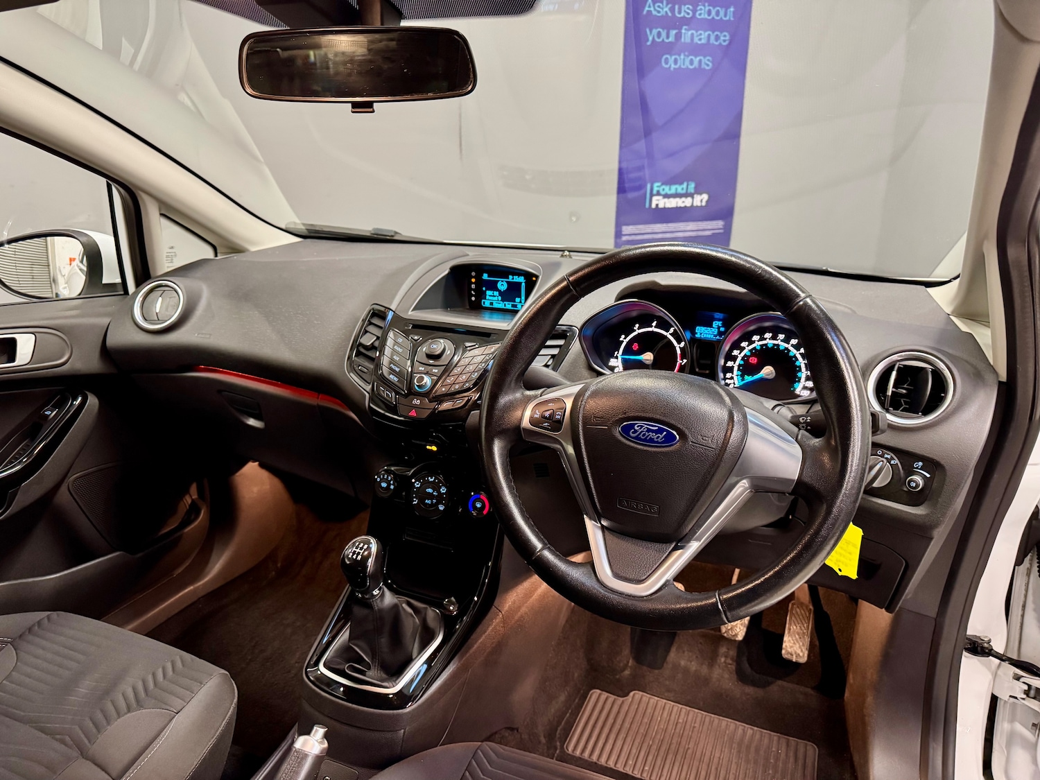 Used Ford Fiesta 2013 for sale - 76477484: Photo 12