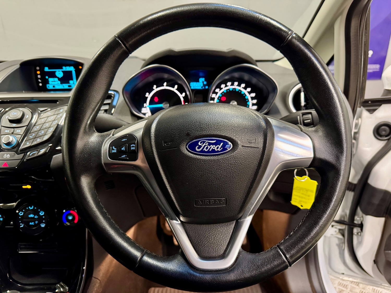 Used Ford Fiesta 2013 for sale - 76477484: Photo 13