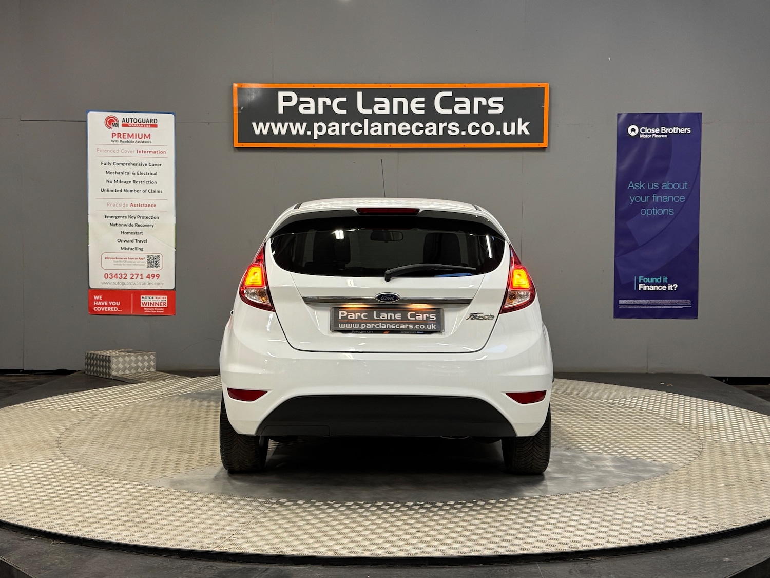 Used Ford Fiesta 2013 for sale - 76477484: Photo 4