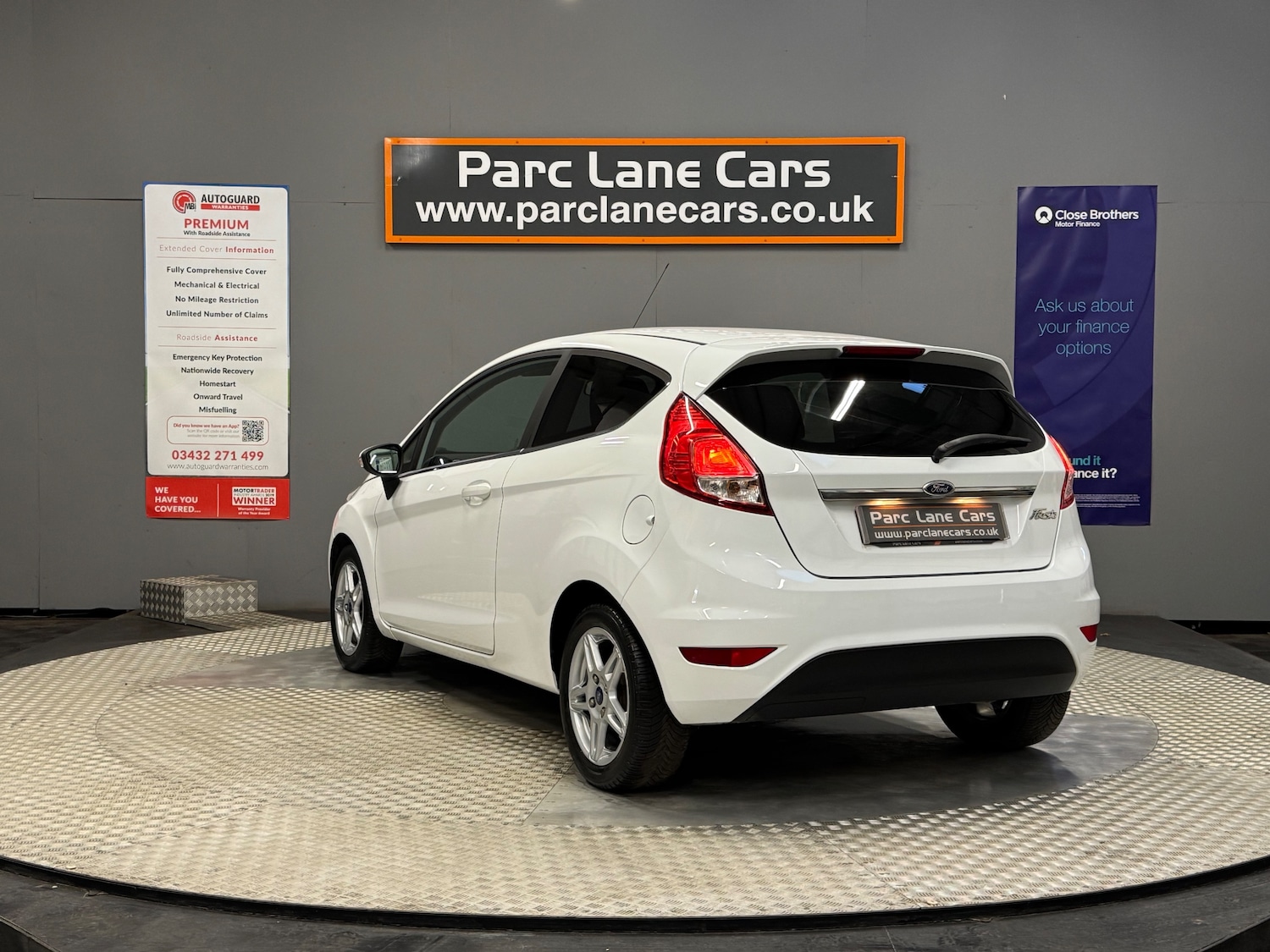 Used Ford Fiesta 2013 for sale - 76477484: Photo 6