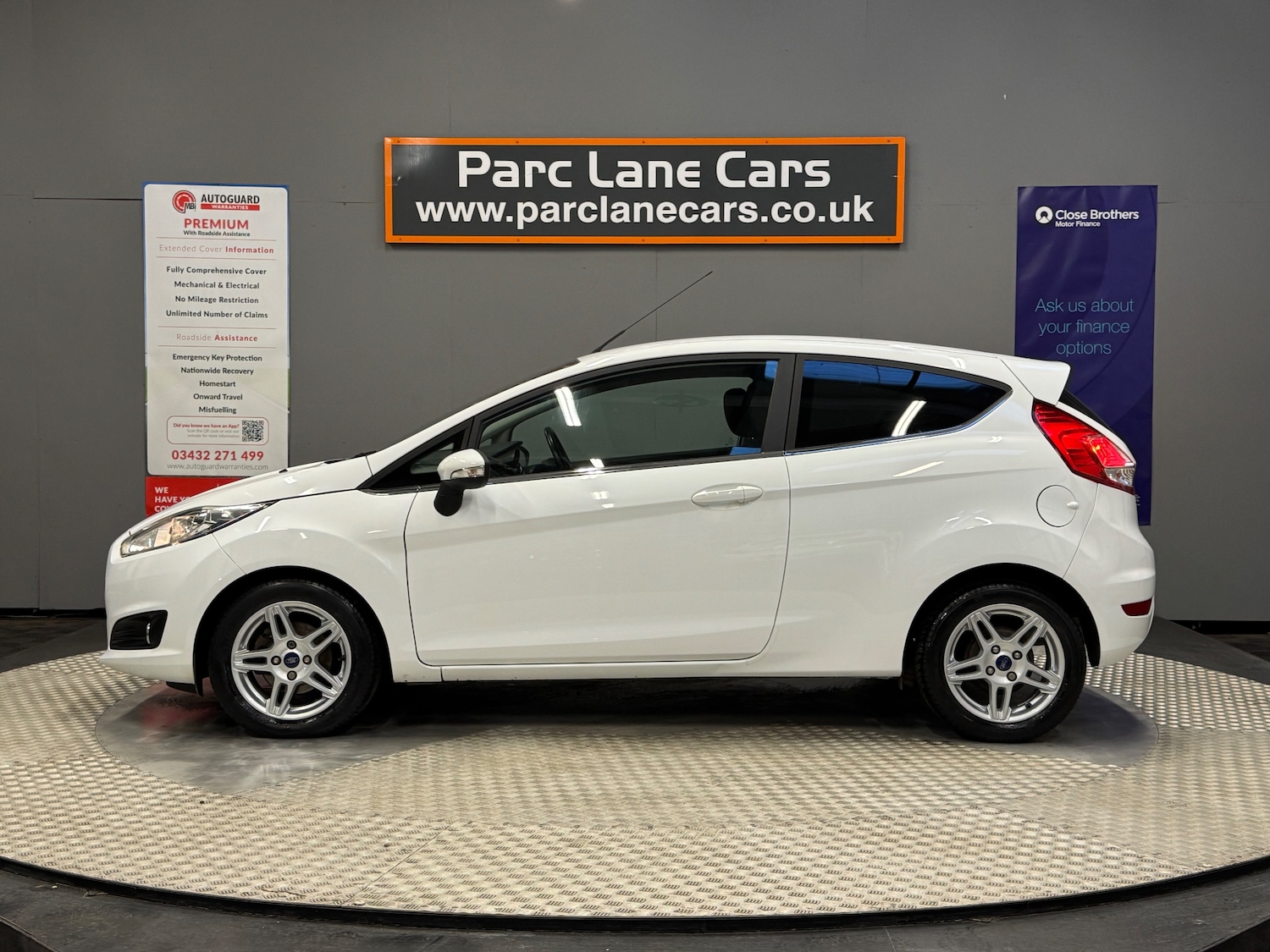 Used Ford Fiesta 2013 for sale - 76477484: Photo 7