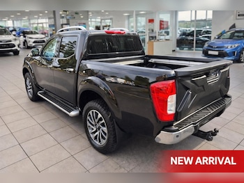 Used Nissan Navara 2017 for sale - 78092387: Photo