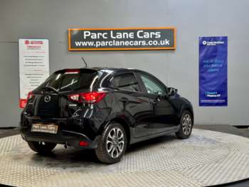Used Mazda Mazda2 2015 for sale - 74252068: Photo