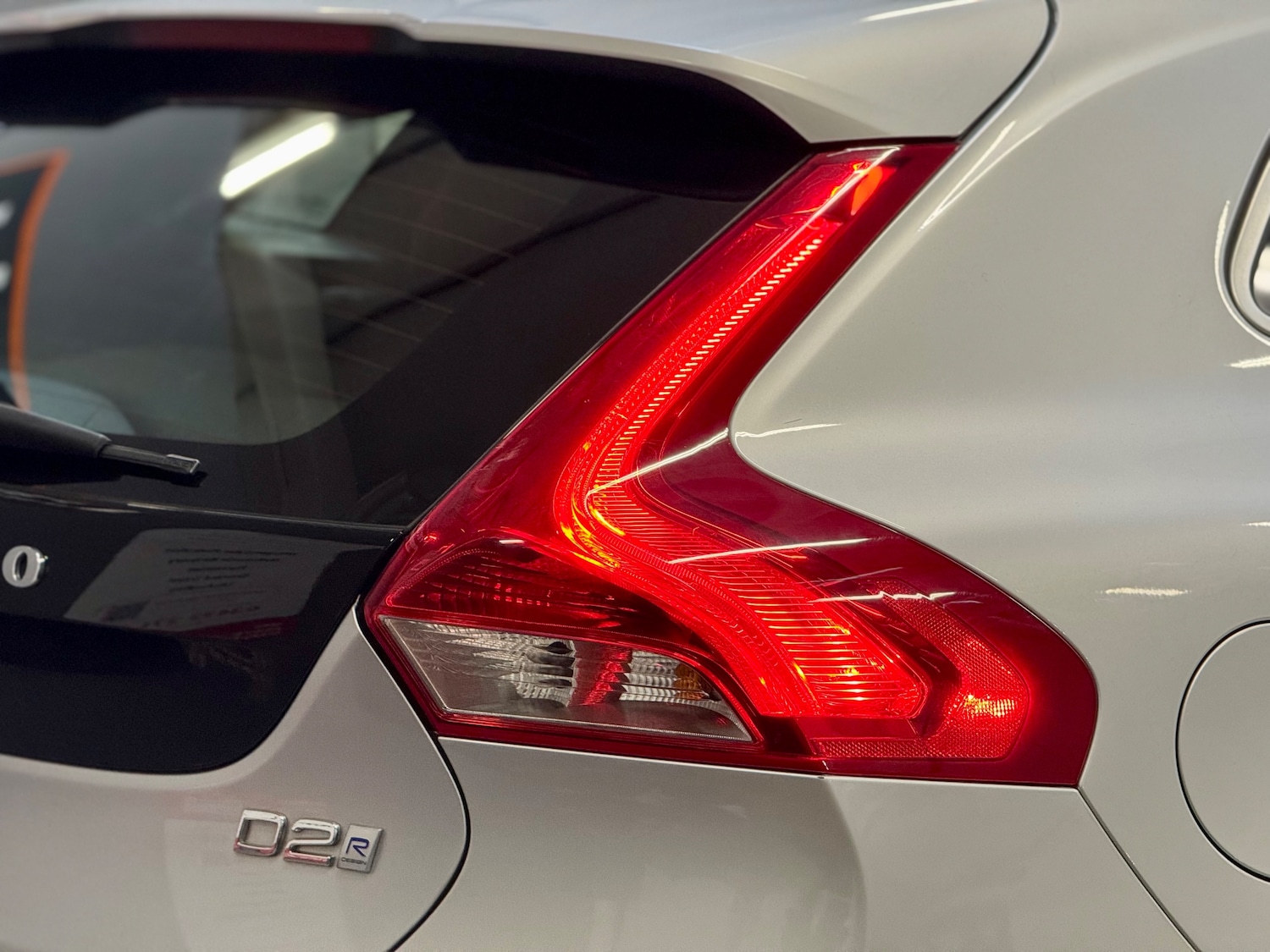 Used Volvo V40 2016 for sale - 76346867: Photo 26