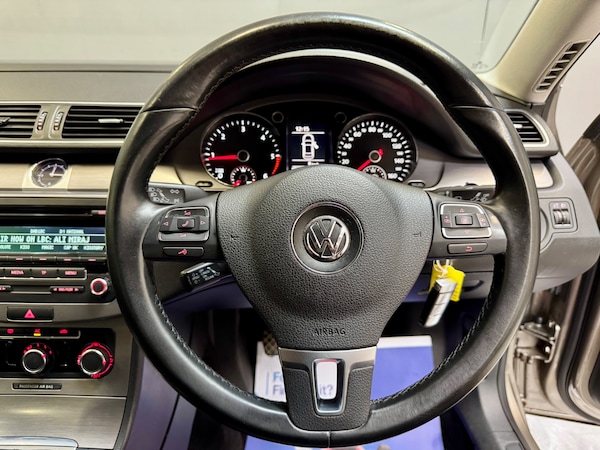 Used Volkswagen Passat 2012 for sale - 75337777: Photo 12