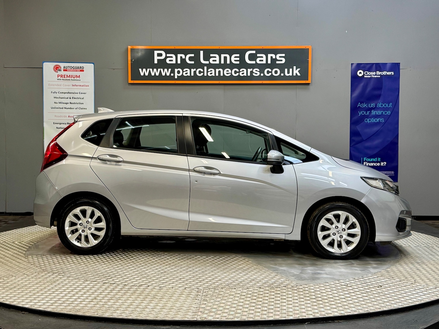 Used Honda Jazz 2019 for sale - 75849707: Photo 2