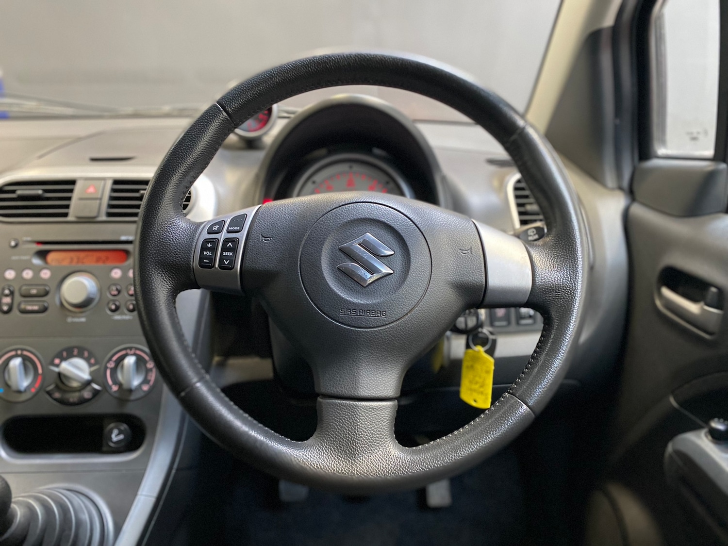Used Suzuki Splash 2010 for sale - 76376798: Photo 10