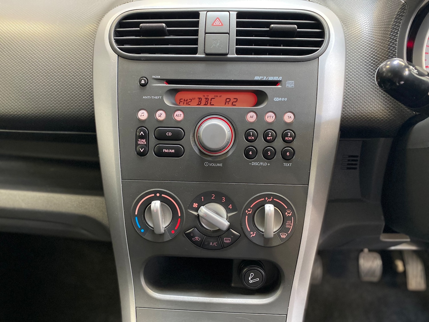 Used Suzuki Splash 2010 for sale - 76376798: Photo 12