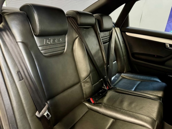 Used Audi RS4 2006 for sale - 74072904: Photo 18