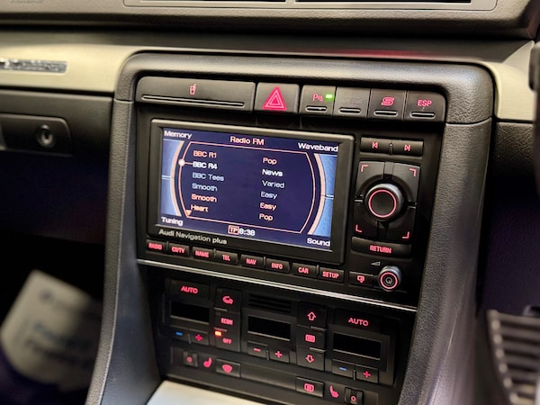 Used Audi RS4 2006 for sale - 74072904: Photo 24
