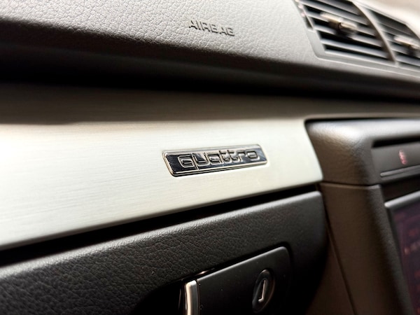 Used Audi RS4 2006 for sale - 74072904: Photo 33