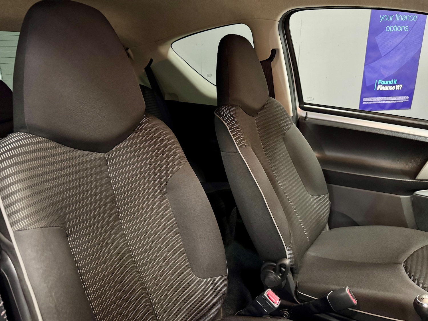 Used Peugeot 107 2012 for sale - 76557816: Photo 14