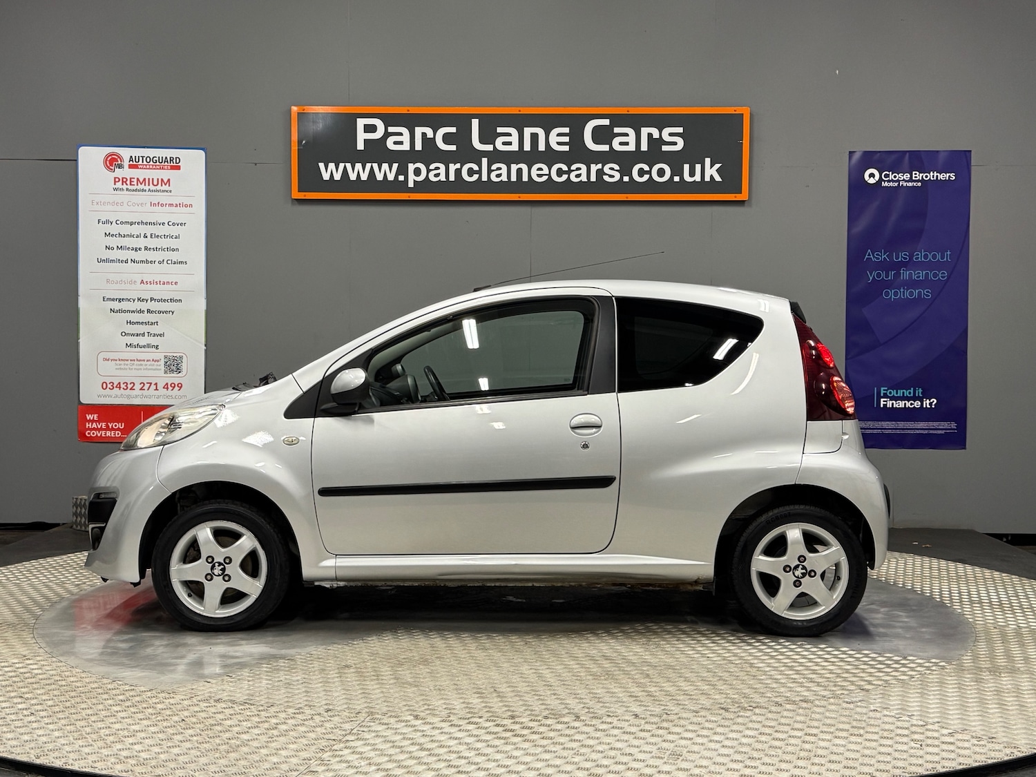 Used Peugeot 107 2012 for sale - 76557816: Photo 6