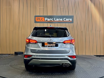 Used Hyundai Santa Fe 2016 for sale - 78331632: Photo