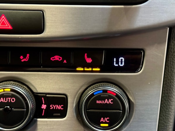 Used Volkswagen CC 2015 for sale - 74177549: Photo 23