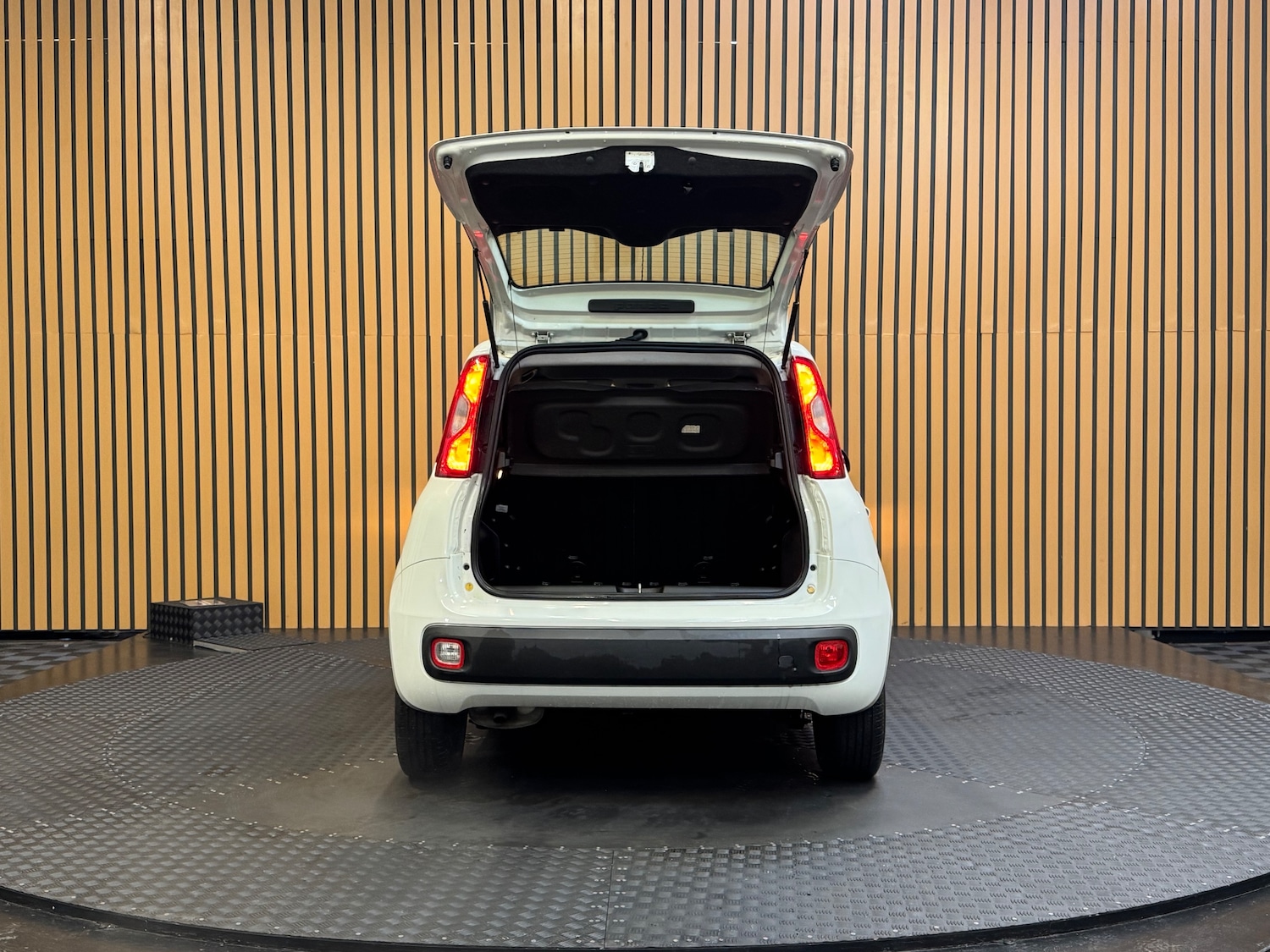 Used Fiat Panda 2014 for sale - 77590484: Photo 5