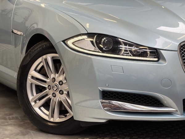 Used Jaguar XF 2012 for sale - 74816079: Photo 11