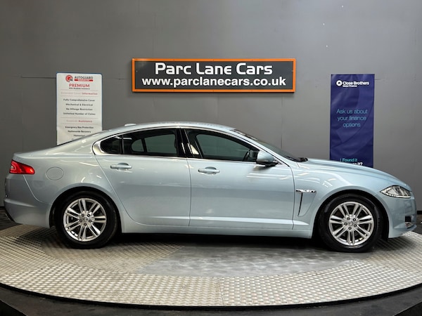 Used Jaguar XF 2012 for sale - 74816079: Photo 2
