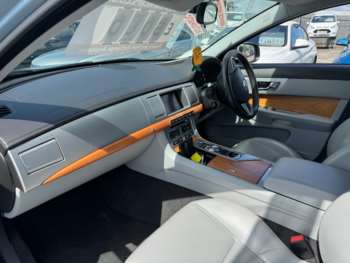 Used Jaguar XF 2012 for sale - 74816079: Photo
