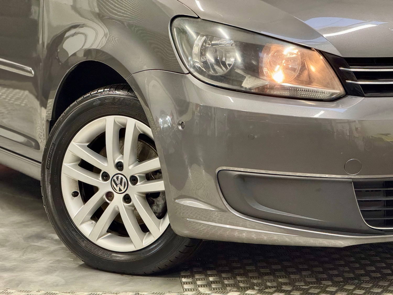 Used Volkswagen Touran 2012 for sale - 76863064: Photo 13