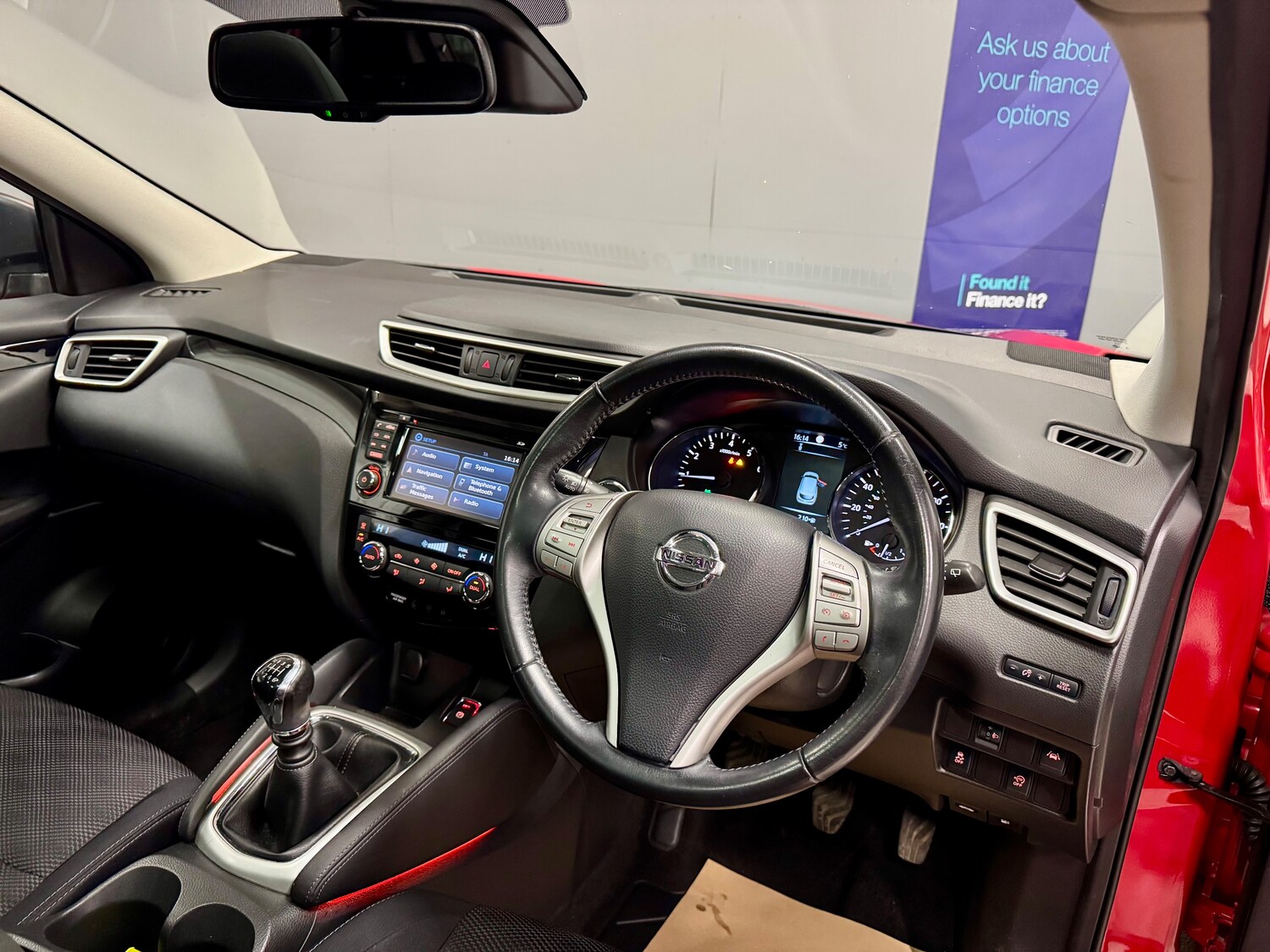 Used Nissan Qashqai 2016 for sale - 76569276: Photo 12