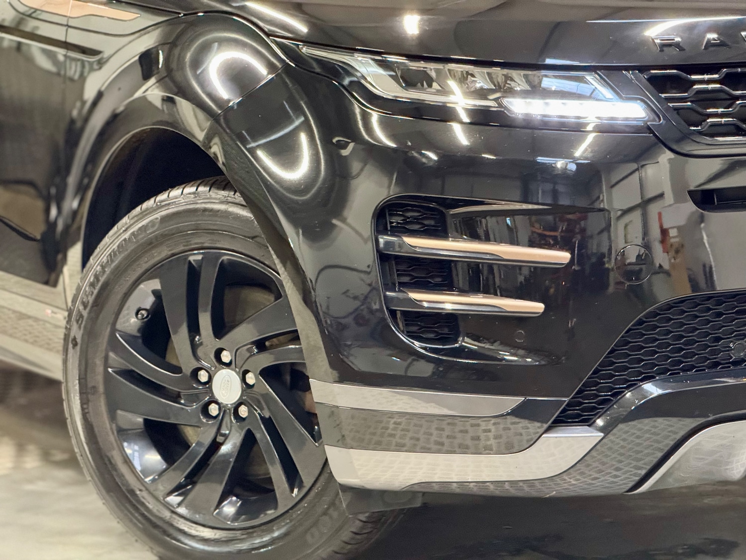 Used Land Rover Range Rover Evoque 2019 for sale - 76341029: Photo 11