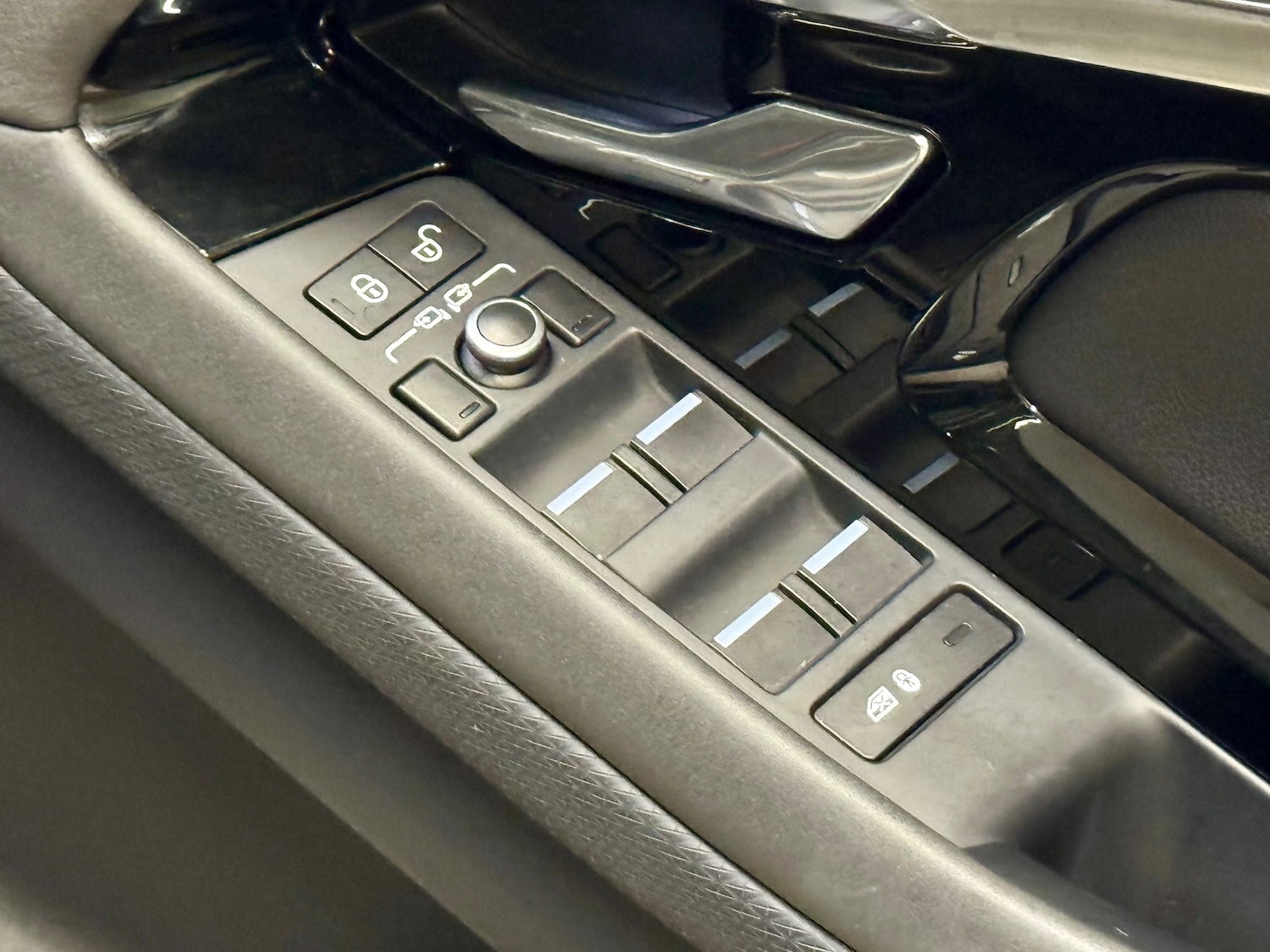 Used Land Rover Range Rover Evoque 2019 for sale - 76341029: Photo 19