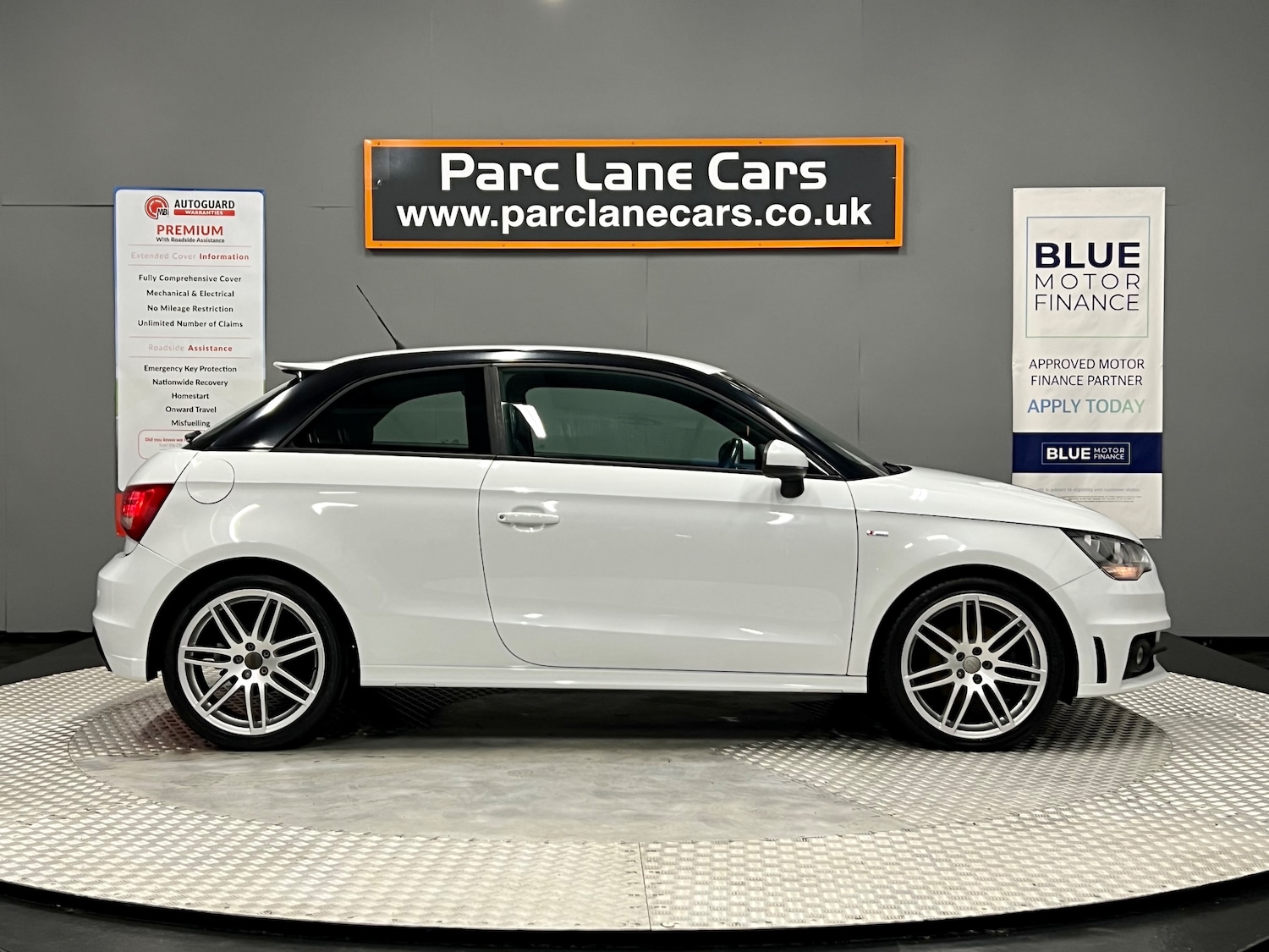 Used Audi A1 2012 for sale - 76922702: Photo 2