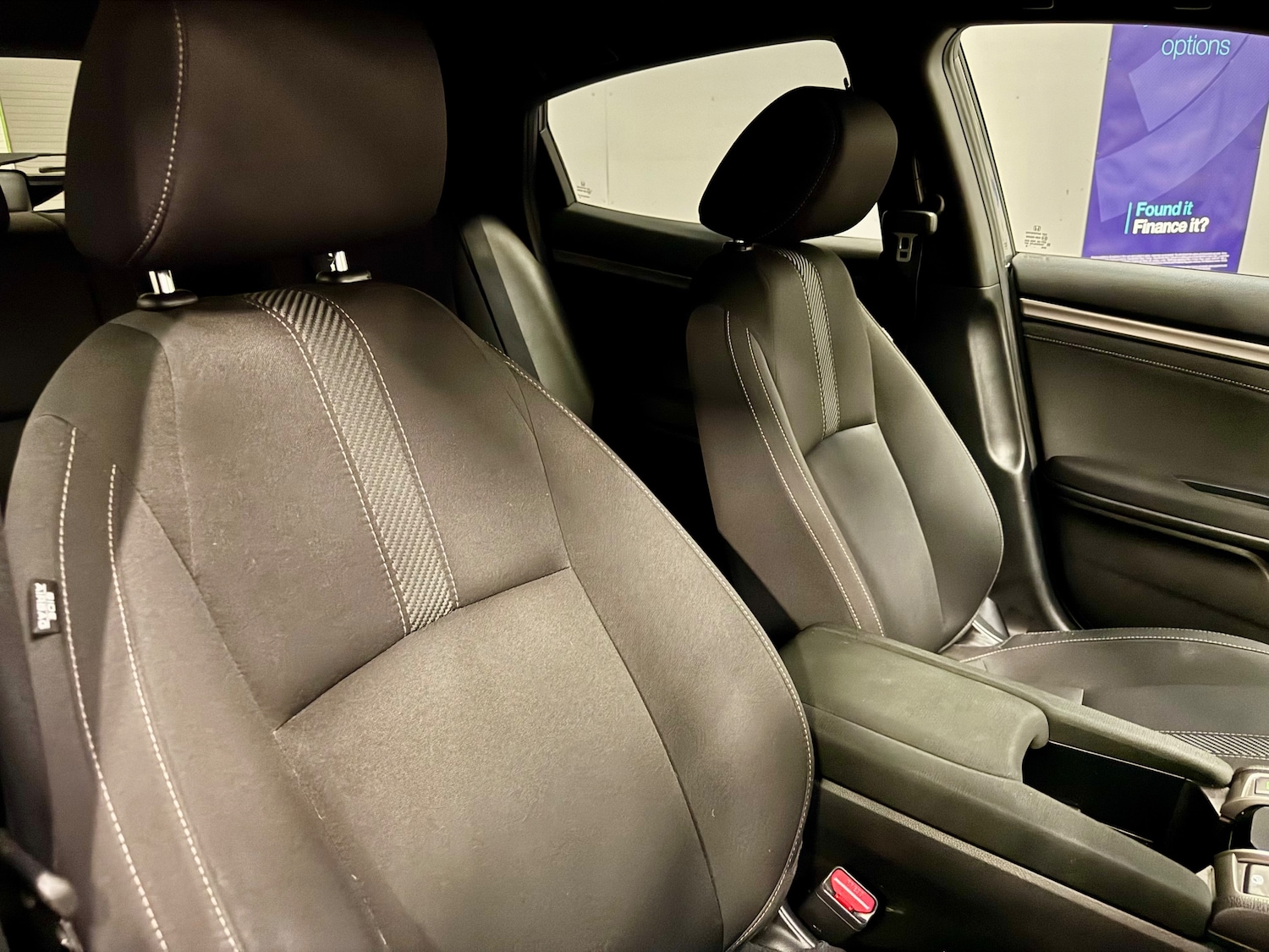 Used Honda Civic 2018 for sale - 76518071: Photo 12