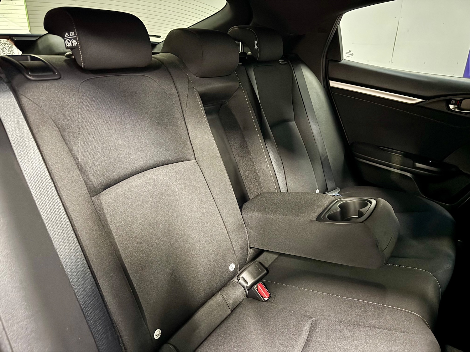 Used Honda Civic 2018 for sale - 76518071: Photo 13