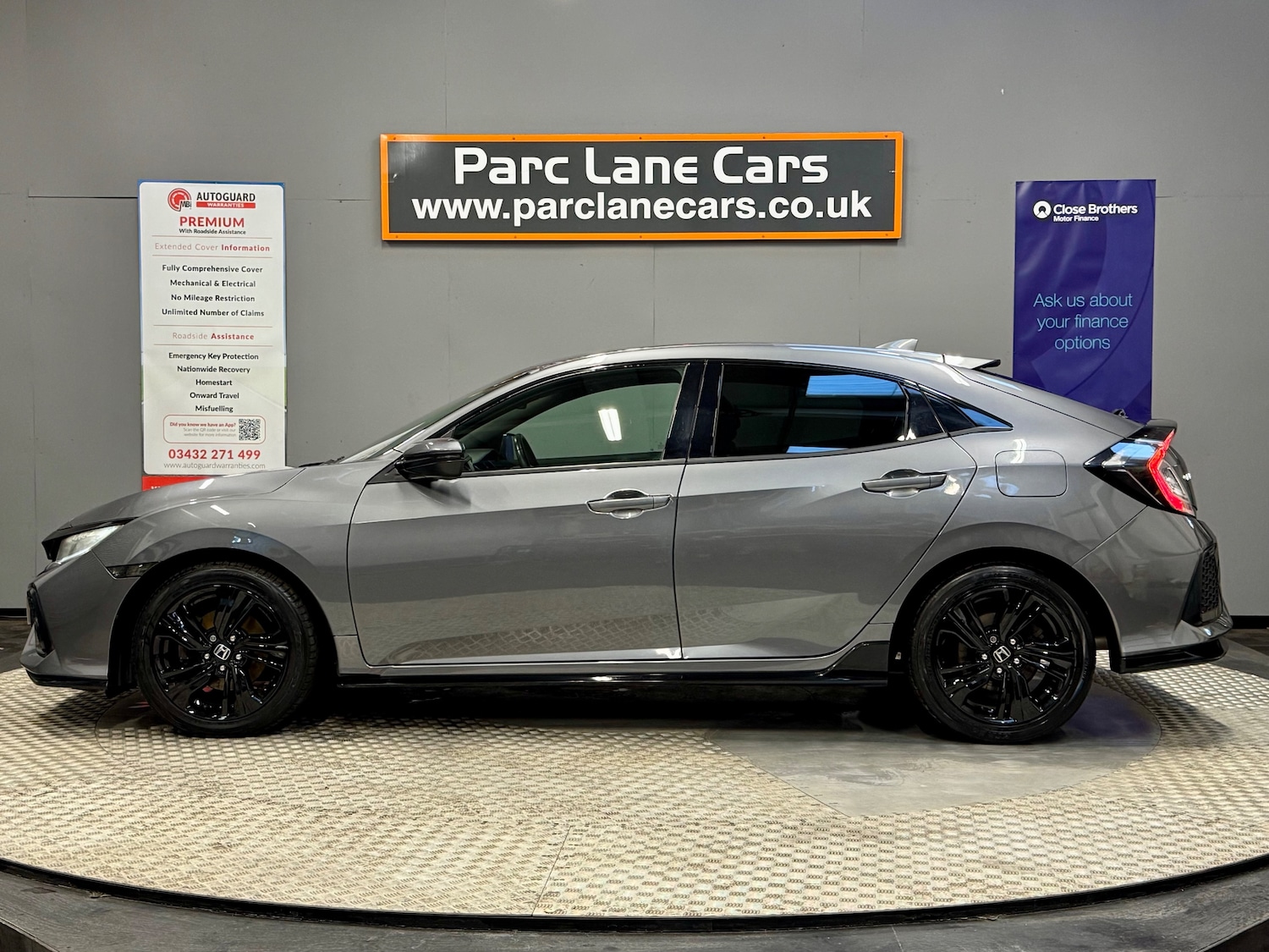 Used Honda Civic 2018 for sale - 76518071: Photo 7