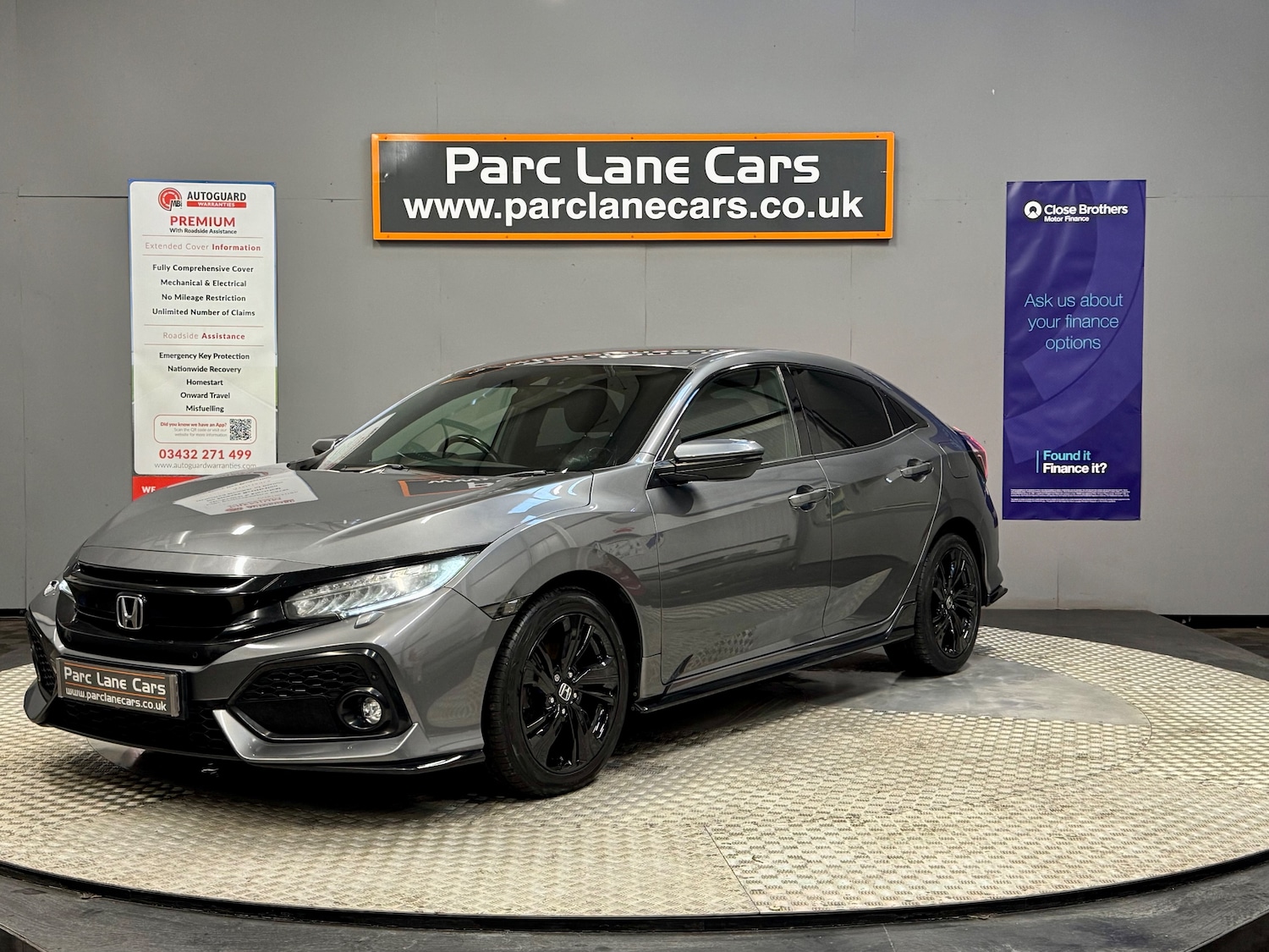 Used Honda Civic 2018 for sale - 76518071: Photo 8