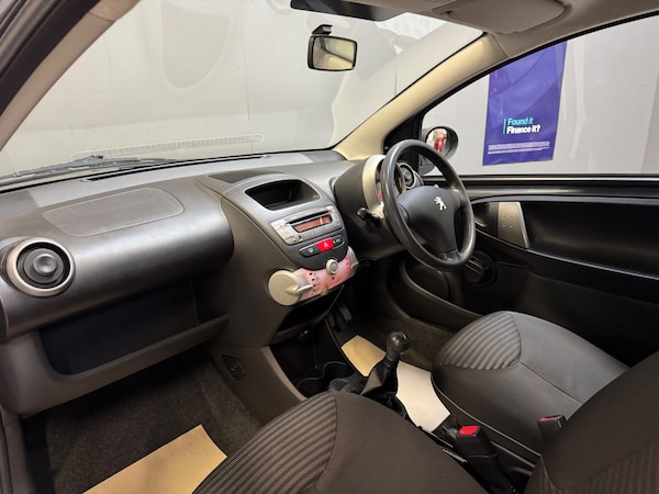 Used Peugeot 107 2012 for sale - 76065021: Photo 14