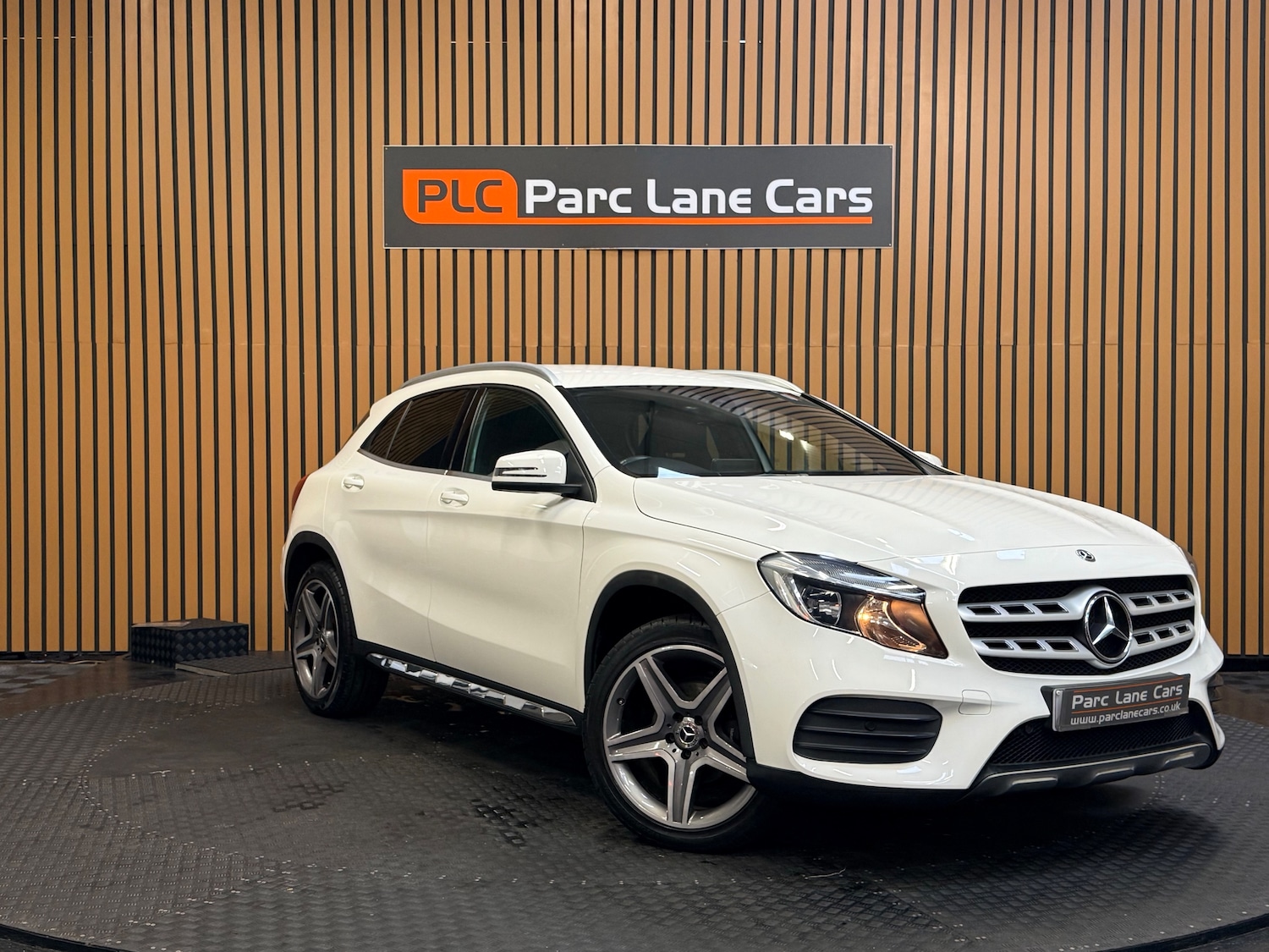 Used Mercedes-Benz GLA 2018 for sale - 77600556: Photo 1