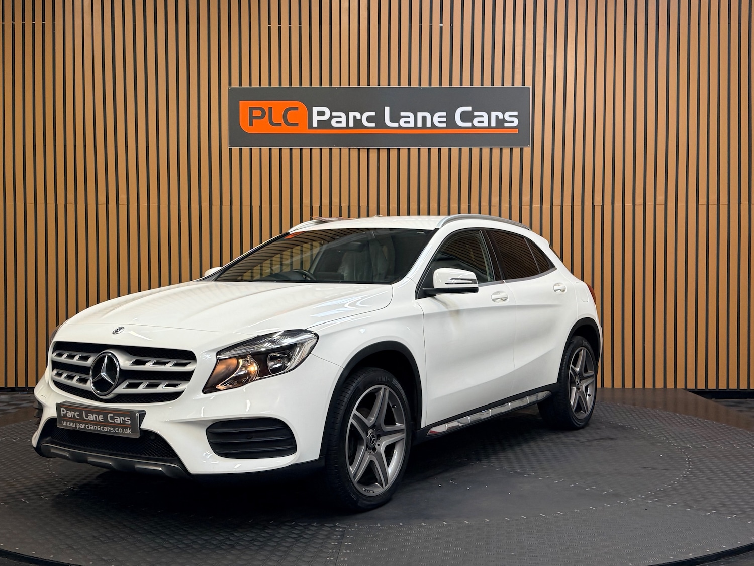 Used Mercedes-Benz GLA 2018 for sale - 77600556: Photo 3