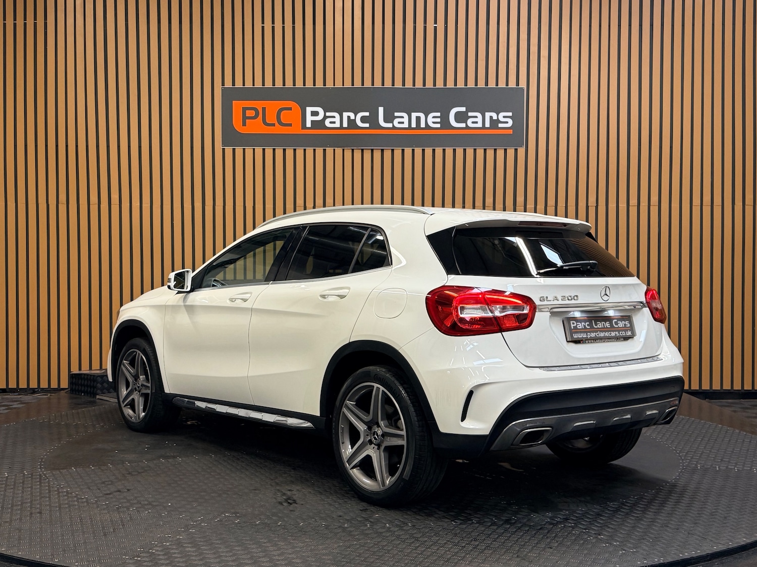 Used Mercedes-Benz GLA 2018 for sale - 77600556: Photo 5