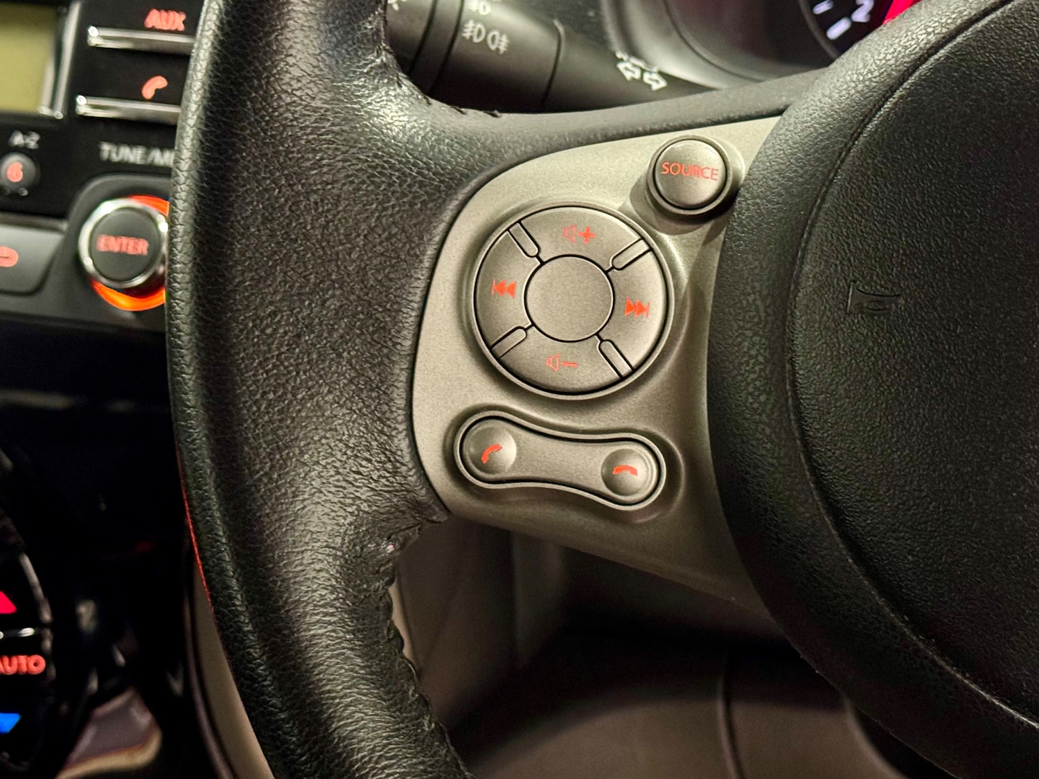 Used Nissan Micra 2014 for sale - 77002037: Photo 22