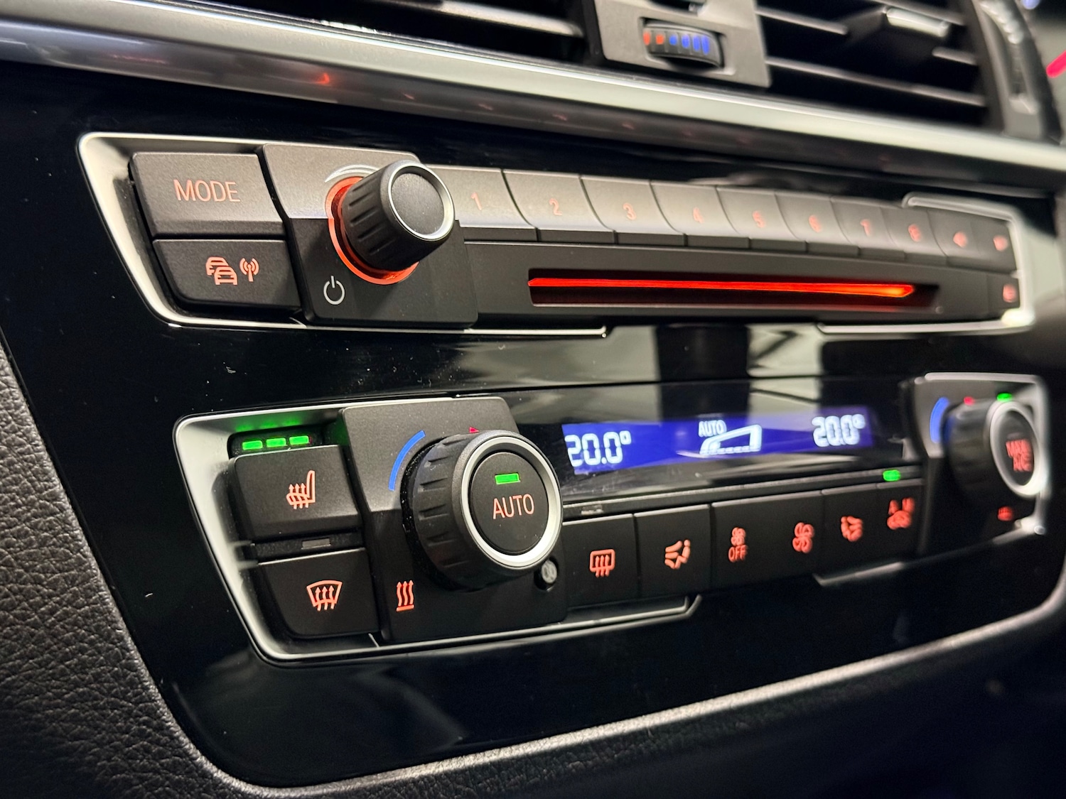 Used BMW M2 2018 for sale - 76739345: Photo 19