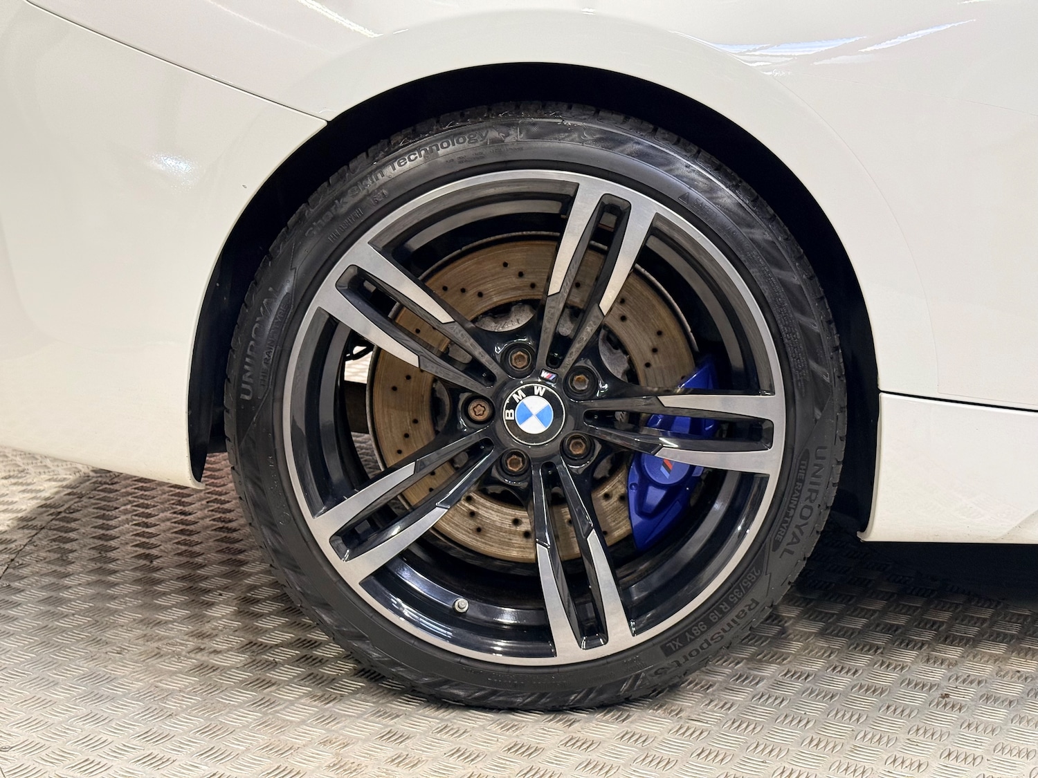 Used BMW M2 2018 for sale - 76739345: Photo 38
