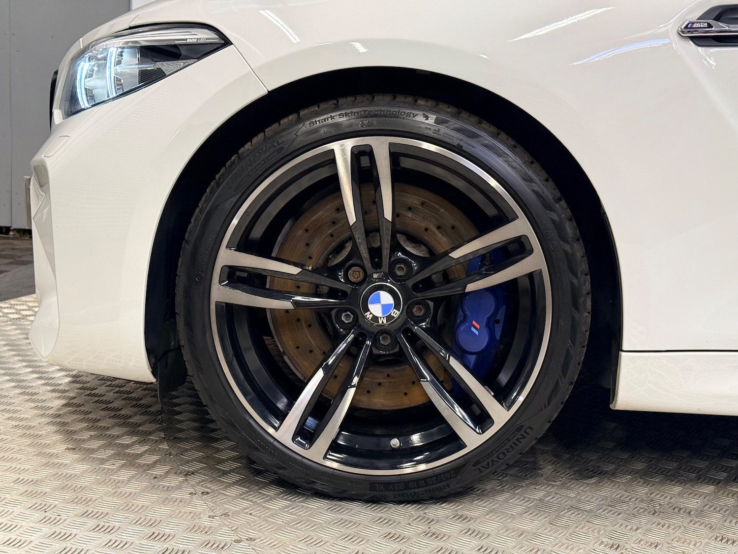 Used BMW M2 2018 for sale - 76739345: Photo 40