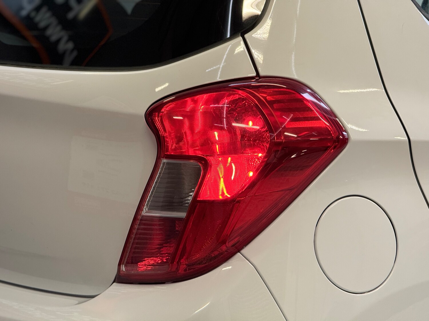 Used Vauxhall Viva 2016 for sale - 77603820: Photo 26