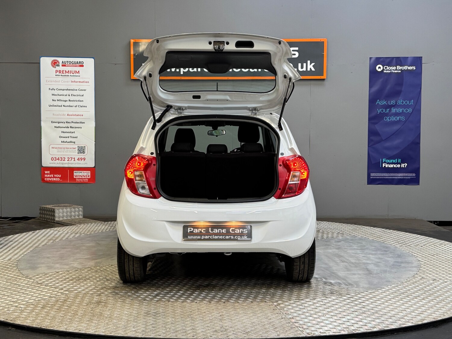 Used Vauxhall Viva 2016 for sale - 77764236: Photo 6