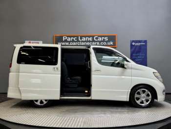 Used Nissan Elgrand 2009 for sale - 74177522: Photo