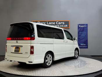Used Nissan Elgrand 2009 for sale - 74177522: Photo